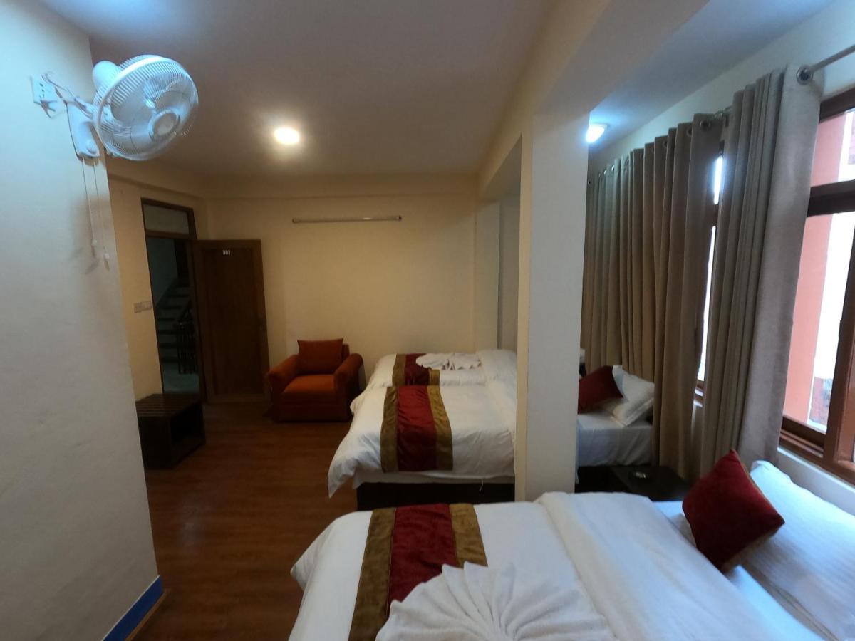 Hotel Silver Jubilee Kathmandu Exterior foto