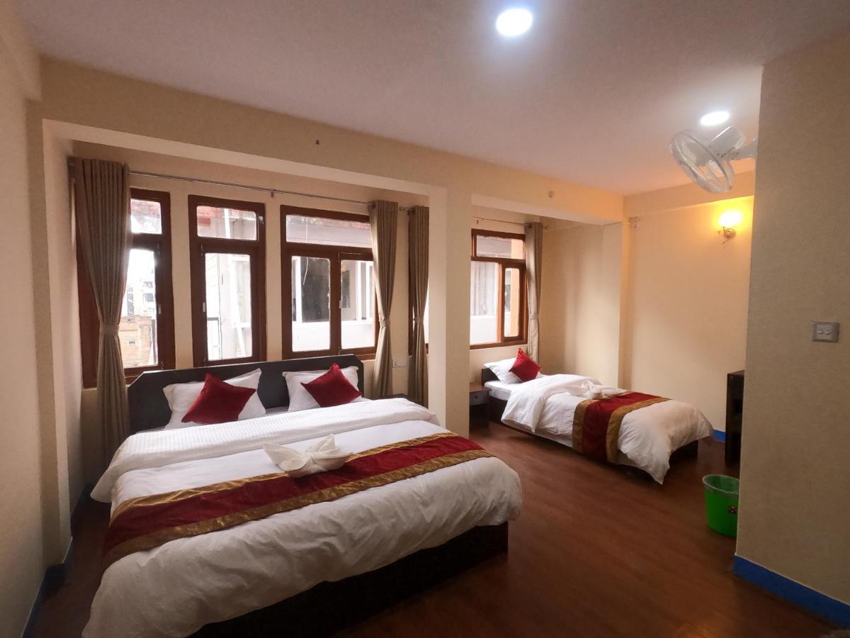 Hotel Silver Jubilee Kathmandu Exterior foto